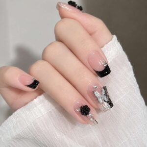 Panda Luxe 24pcs regular press on nails