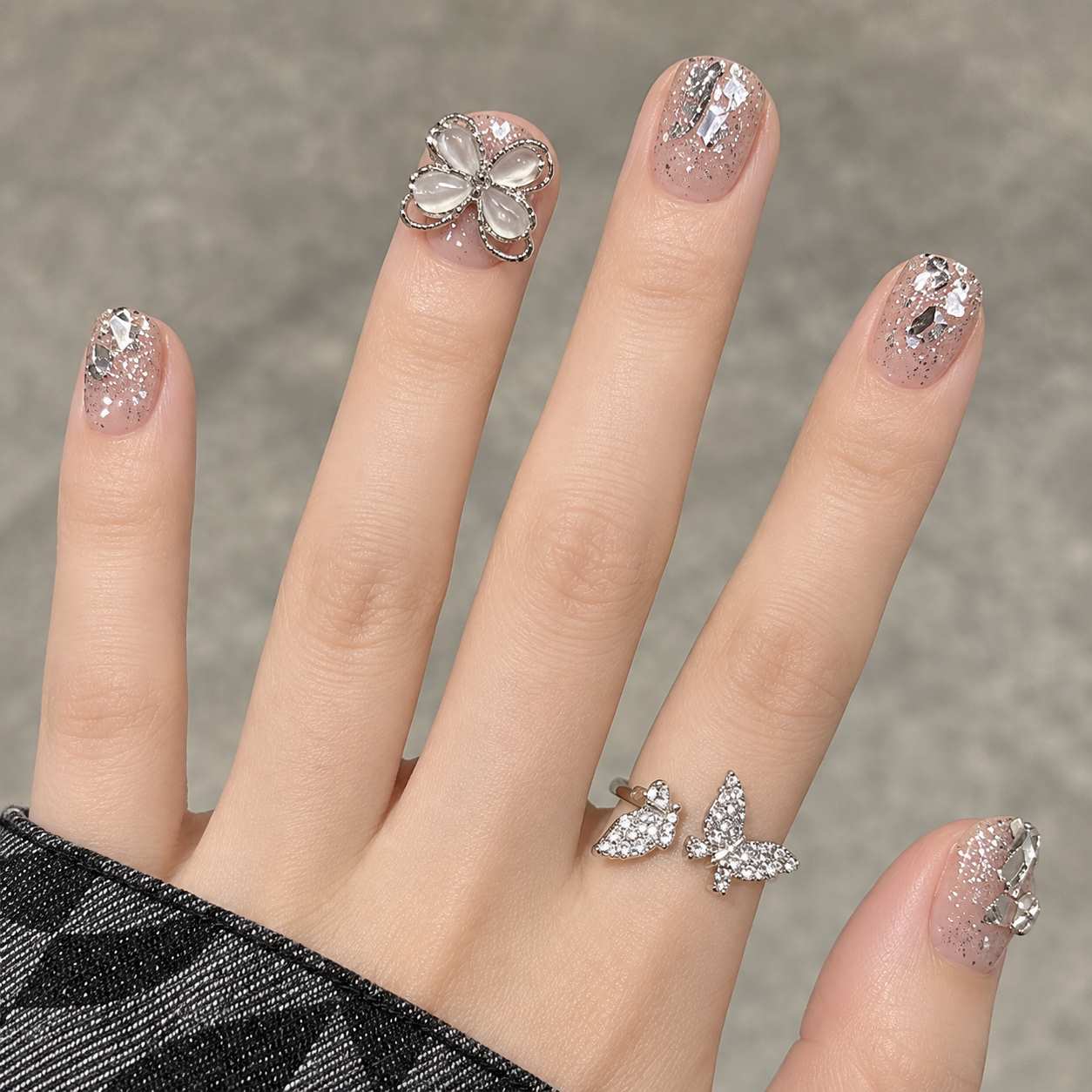 Fantasy 24pcs regular press on nails